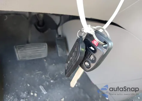 2012 Honda Odyssey Ex-L z USA, uszkodzony, nr VIN 5FNRL5H62CB025671